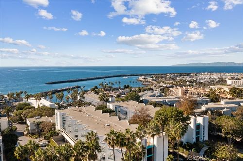unit-203-510 The Vlg, Redondo Beach, CA, 90277-2755 | Card Image