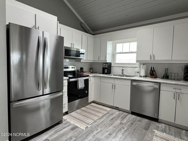 B - 440 Causeway Dr, Condo with 3 bedrooms, 3 bathrooms and 1 parking in Wrightsville Beach NC | Image 91