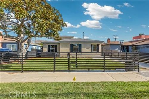4248 Mclaughlin Ave, Los Angeles, CA, 90066-2004 | Card Image