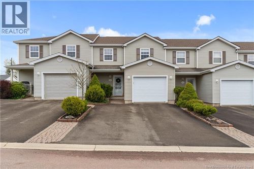 98 Firmin Cres, Dieppe, NB, E1A8G2 | Card Image