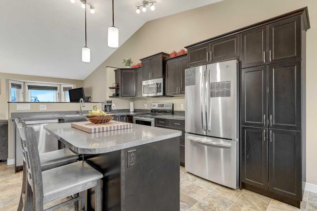 12922 105 St, House detached with 5 bedrooms, 3 bathrooms and 4 parking in Grande Prairie AB | Image 5