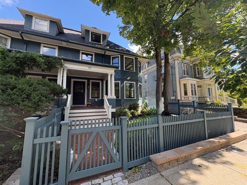 109 Lake View Ave, Cambridge, MA, 02138-3366 | Card Image