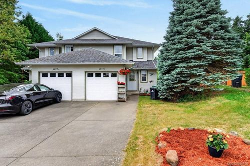b-4677 Ashwood Pl, Courtenay, BC, V9N8S8 | Card Image