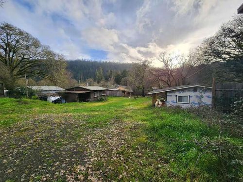 260 Redway Dr, Redway, CA, 95560 | Card Image