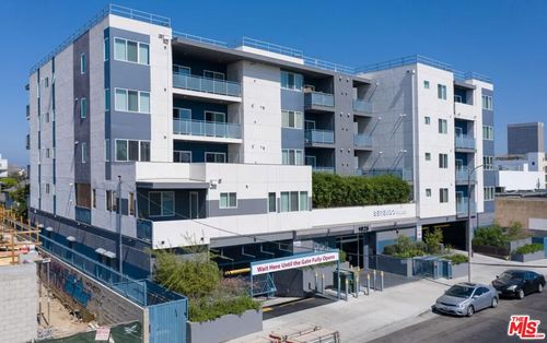 504-1025 S Berendo St, Los Angeles, CA, 90006-3878 | Card Image