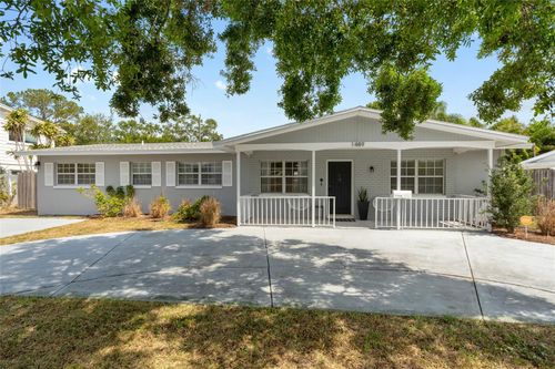 1489 77th Ave N, ST PETERSBURG, FL, 33702-5127 | Card Image