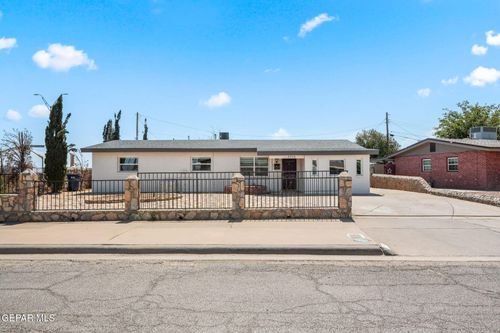 5714 Elkton Way, El Paso, TX, 79924-7405 | Card Image