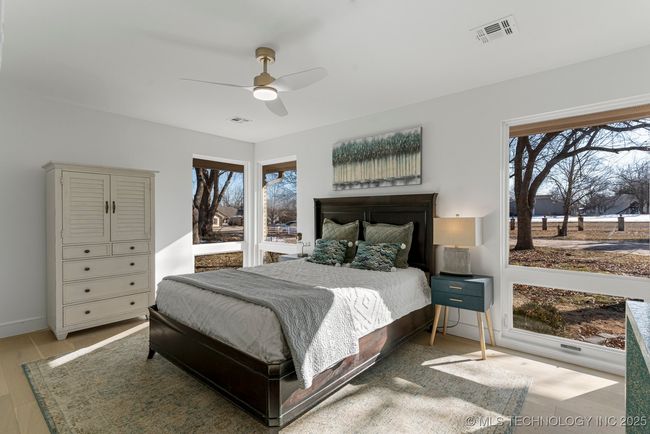 Second Junior suite with en suite bath | Image 54
