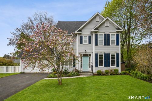 44 Cricket Ln, Fairfield, CT, 06825-1700 | Card Image