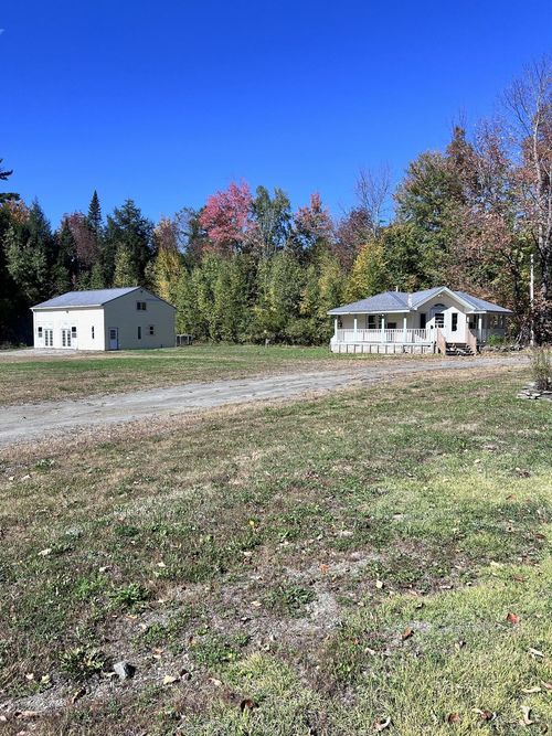 43 Green Road, Fairfield, ME, 04937 | Card Image