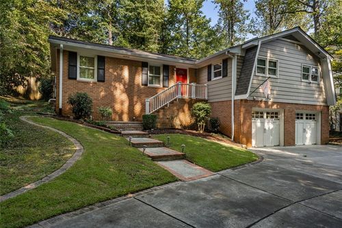 1460 Valley View Rd, Dunwoody, GA, 30338-4825 | Card Image