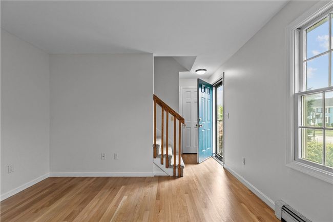20 Samson Ln, House other with 5 bedrooms, 3 bathrooms and 6 parking in Middletown RI | Image 5
