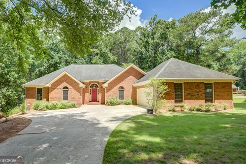 315 Royal Ridge Way, Fayetteville, GA, 30215-2668 | Card Image