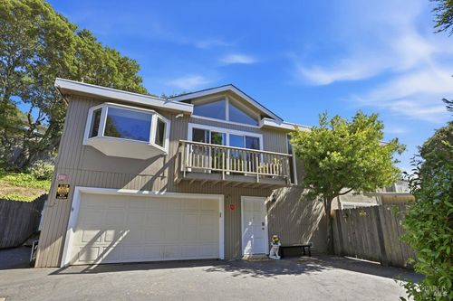 42 Oxford Dr, San Rafael, CA, 94903-2886 | Card Image