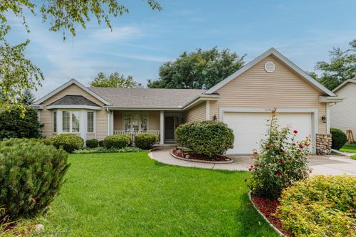 N58W24835 Cardinal Ct, Sussex, WI, 53089-5024 | Card Image