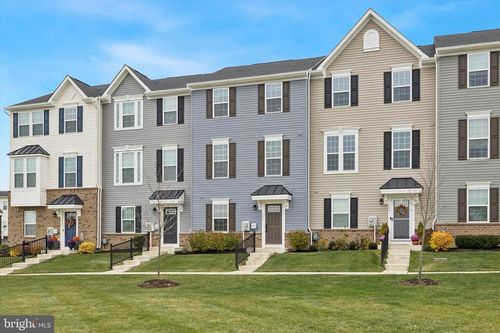 135 Bishop Way, DUBLIN, PA, 18917-1401 | Card Image