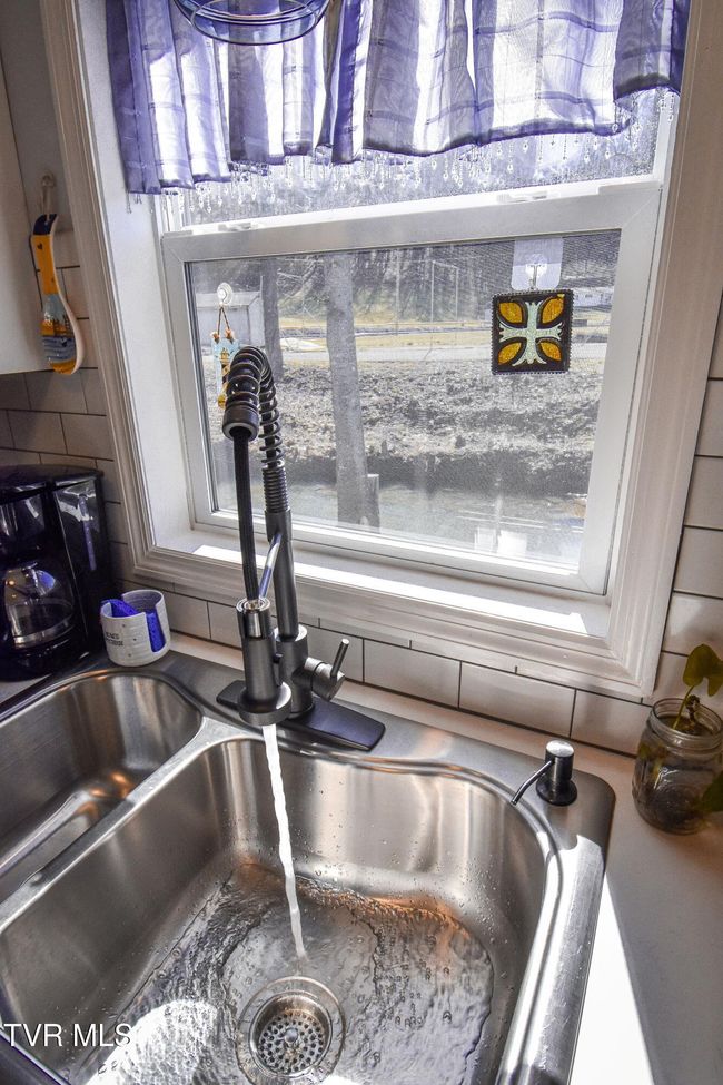 110 Little League Rd Ne, House other with 3 bedrooms, 2 bathrooms and null parking in Coeburn VA | Image 10