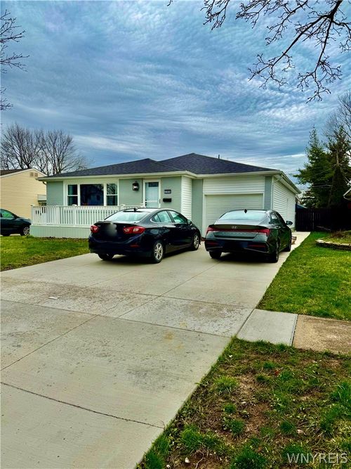 260 Argus Dr, Depew, NY, 14043-1650 | Card Image