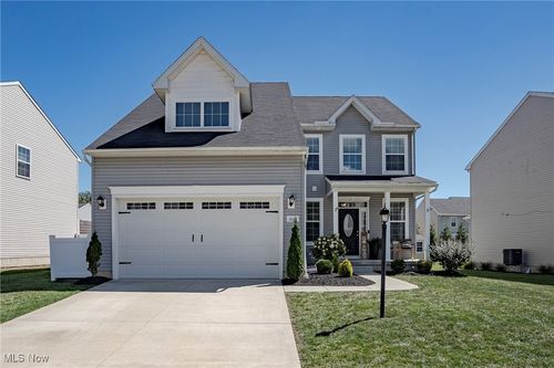 3688 Azalea St, Aurora, OH, 44202-7020 | Card Image