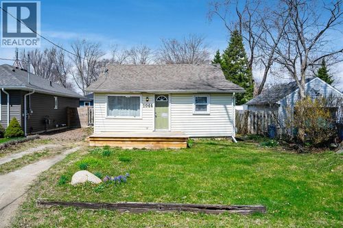 1044 Birch Ave, Kingsville, ON, N9Y3V1 | Card Image