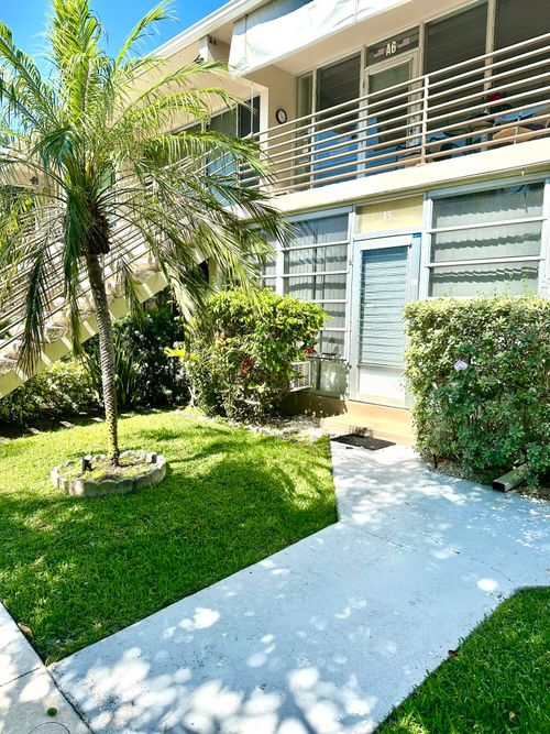 a2-901 N Birch Road, Fort Lauderdale, FL, 33304 | Card Image