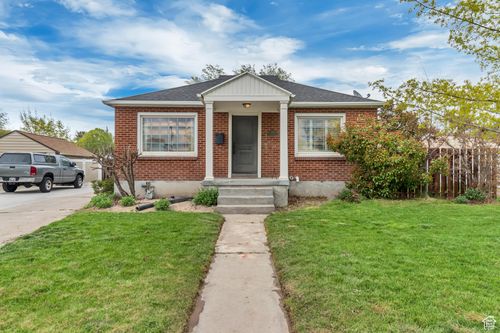 329 Elm St, Murray, UT, 84107-4924 | Card Image