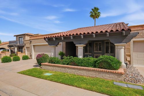 7519 N Via Camello Del Sur, Scottsdale, AZ, 85258-3005 | Card Image