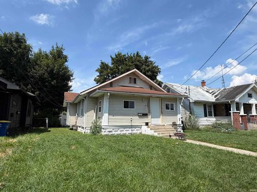 1307 S Ebright St, Muncie, IN, 47302-3543 | Card Image