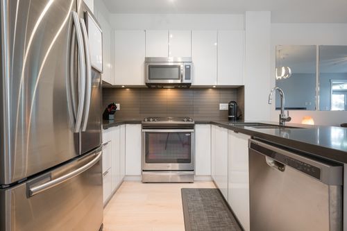 108-15168 33 Ave, Surrey, BC, V3Z0N7 | Card Image