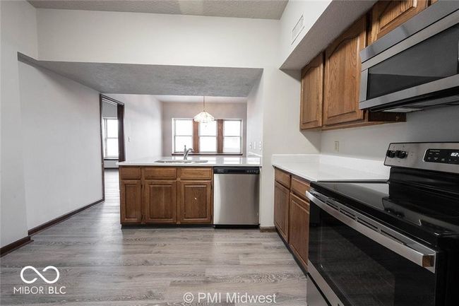 APT-1A - 3707 N Meridian St, Condo with 2 bedrooms, 2 bathrooms and null parking in Indianapolis IN | Image 24