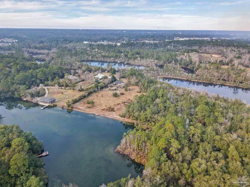 4621 Riley Rd, Milton, FL, 32583-8009 | Card Image