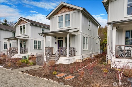 74 Elk Creek Loop, Pacific Beach, WA, 98571-5061 | Card Image