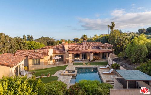 29089 Grayfox Street, Malibu, CA, 90265 | Card Image