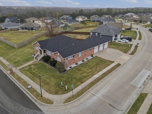 600 Peterson Ln, ASHLAND, MO, 65010-1186 | Card Image