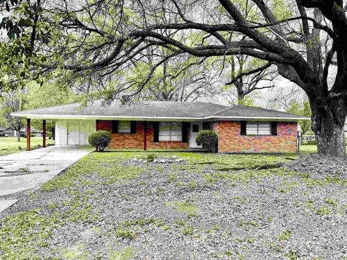 1700 S Tennessee St, Crossett, AR, 71635-3732 | Card Image