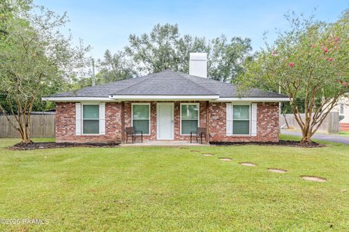 7090 Clyve Rd, Maurice, LA, 70555-3333 | Card Image