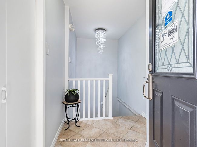 231 Elizabeth St S, House other with 6 bedrooms, 5 bathrooms and 4 parking in Brampton ON | Image 22
