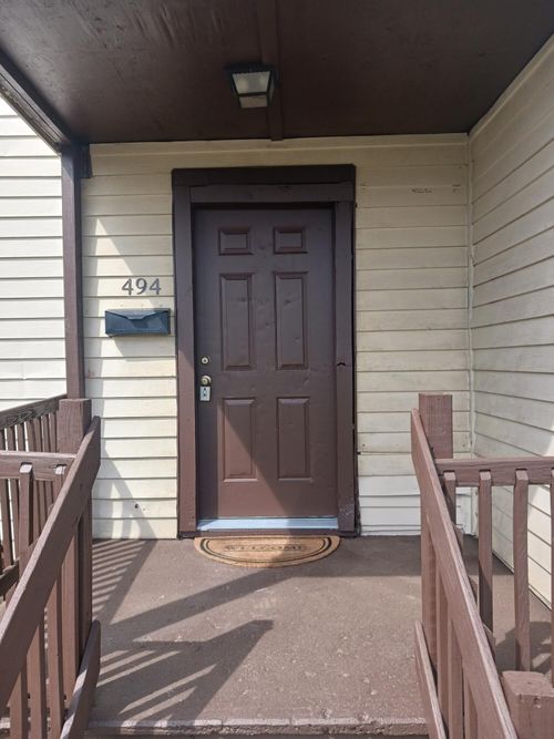 494 E Main St, Newark, OH, 43055-6557 | Card Image