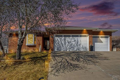 4725 Desert Candle Dr, Pueblo, CO, 81001-1037 | Card Image