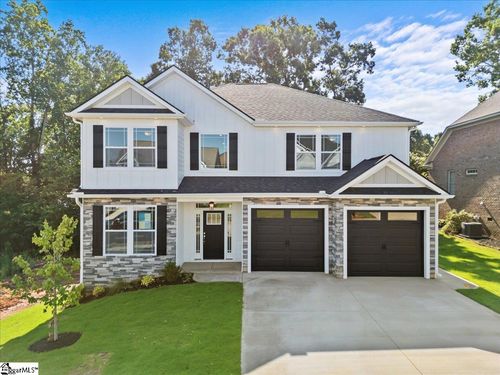 100 Double Crest Dr, Taylors, SC, 29687-4637 | Card Image