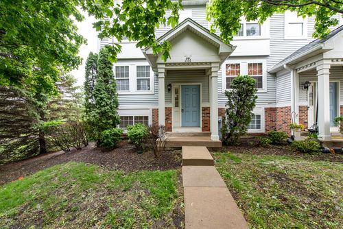 266 Holiday Ln, Hainesville, IL, 60073-3194 | Card Image