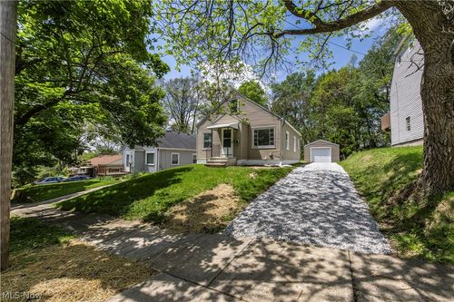 144 Malacca Street, Akron, OH, 44305 | Card Image