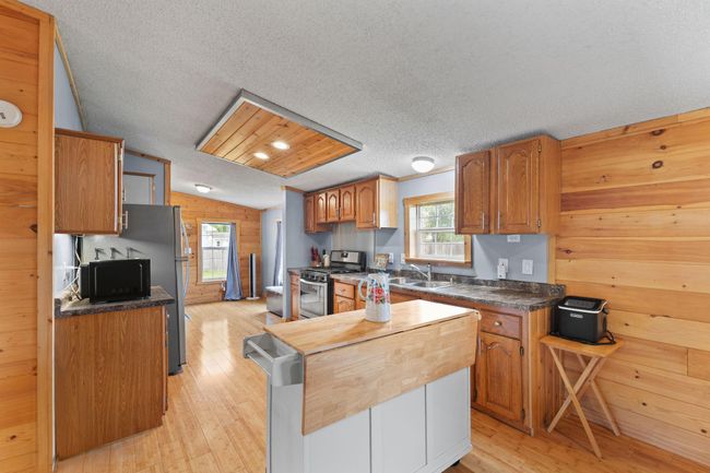 713 Center St, House other with 3 bedrooms, 2 bathrooms and null parking in Chetek WI | Image 9