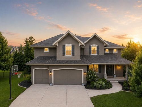 25205 W 97th Pl, Lenexa, KS, 66227-7262 | Card Image