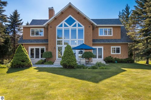3930 Thierry Cir, Kewadin, MI, 49648-9404 | Card Image