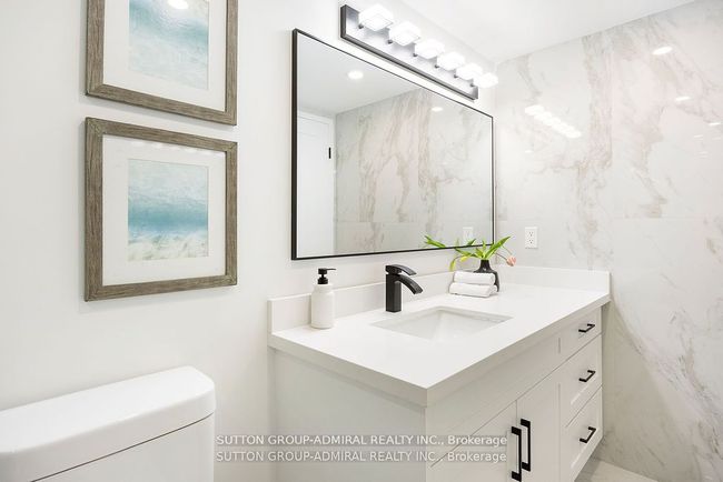 602 - 11 Townsgate Dr, Condo with 2 bedrooms, 2 bathrooms and null parking in Vaughan ON | Image 17