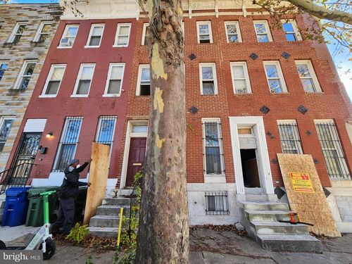 935 N Mount St, BALTIMORE, MD, 21217-2121 | Card Image