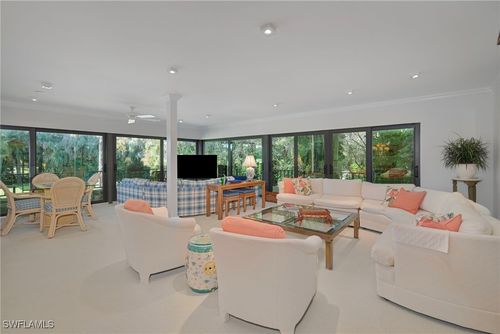 apt-241-104 Wilderness Dr, NAPLES, FL, 34105-2608 | Card Image