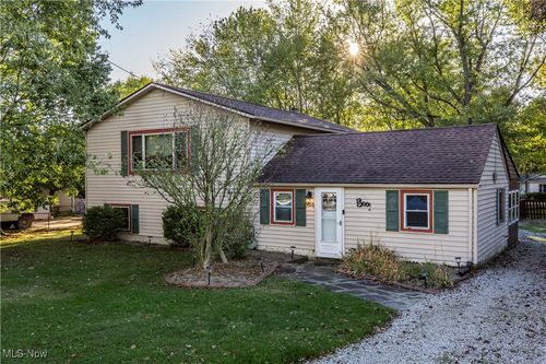 4078 Pardee Rd, Stow, OH, 44224-3631 | Card Image