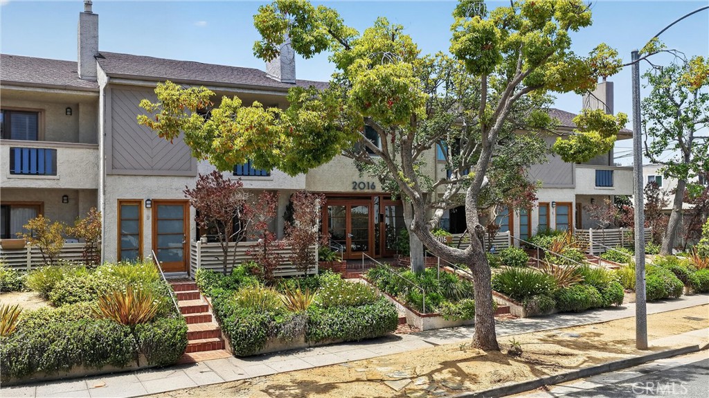 Residential Lease in Santa Monica 2